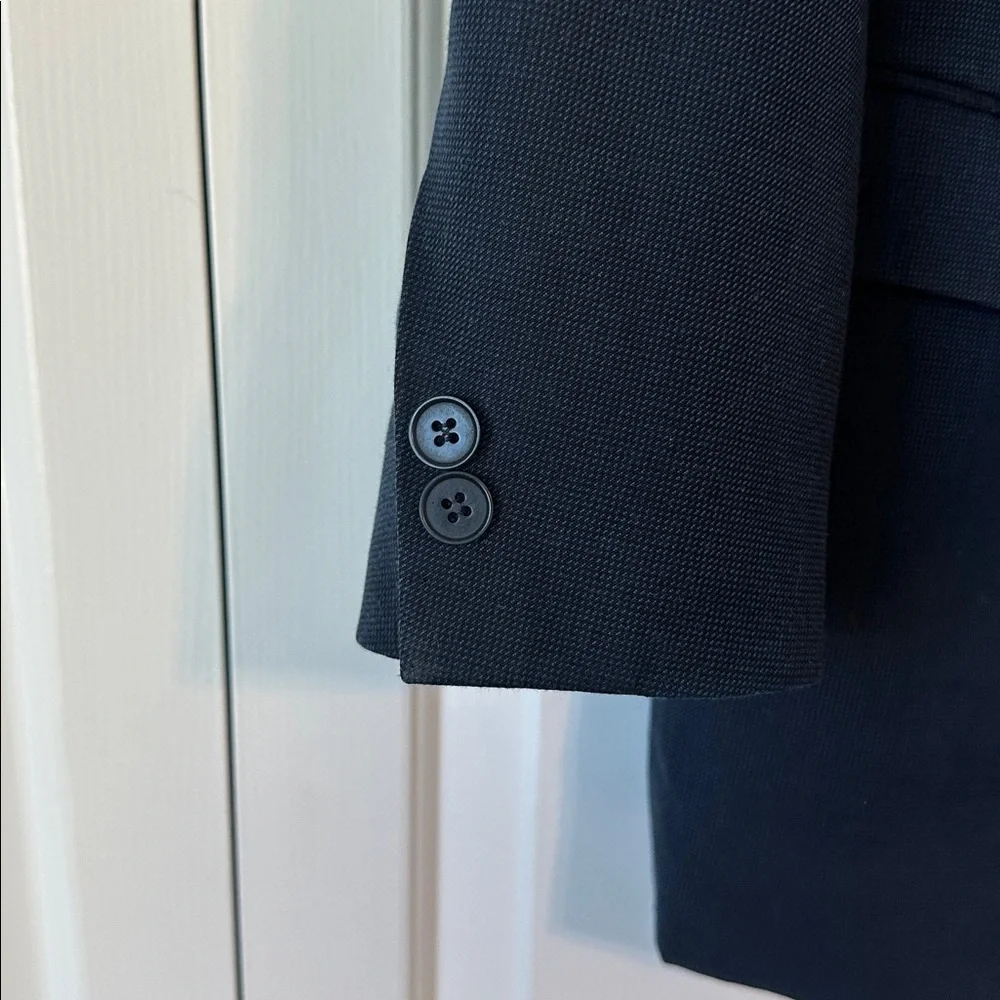Alfani Men’s Navy Slim Fit Blazer Size 44L